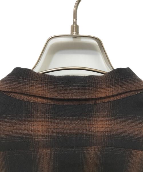 COMOLI（コモリ）COMOLI (コモリ) レーヨン オープンカラーシャツ ブラウン サイズ:4の古着・服飾アイテム