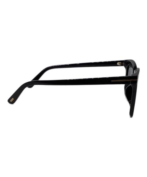 TOM FORD（トムフォード）TOM FORD (トムフォード) ウェリントンサングラス ブラック サイズ:52□22 145の古着・服飾アイテム