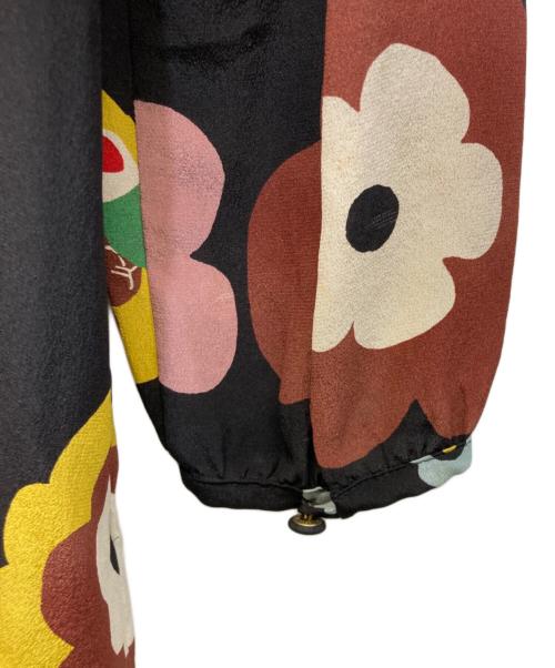 RED VALENTINO（レッドヴァレンティノ）RED VALENTINO (レッドヴァレンティノ) 総柄シルクワンピース ブラック サイズ:40の古着・服飾アイテム