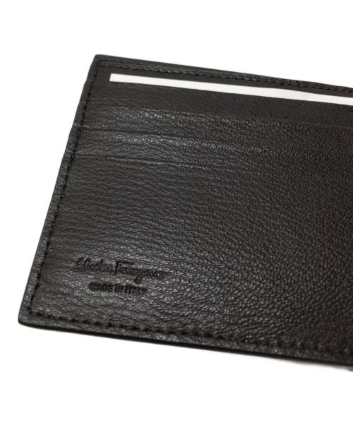 Salvatore Ferragamo（サルヴァトーレ フェラガモ）Salvatore Ferragamo (サルヴァトーレ フェラガモ) ガンチーニ 2つ折り財布 ブラウンの古着・服飾アイテム