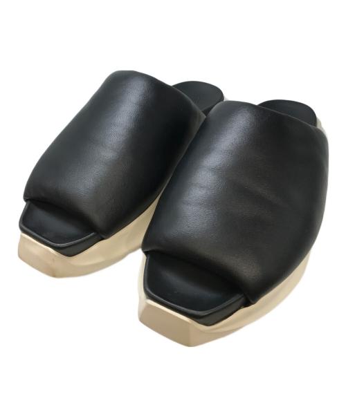 RICK OWENS（リックオウエンス）RICK OWENS (リックオウエンス) GETH PUFFER SLIDE レザーサンダル ブラック サイズ:41の古着・服飾アイテム