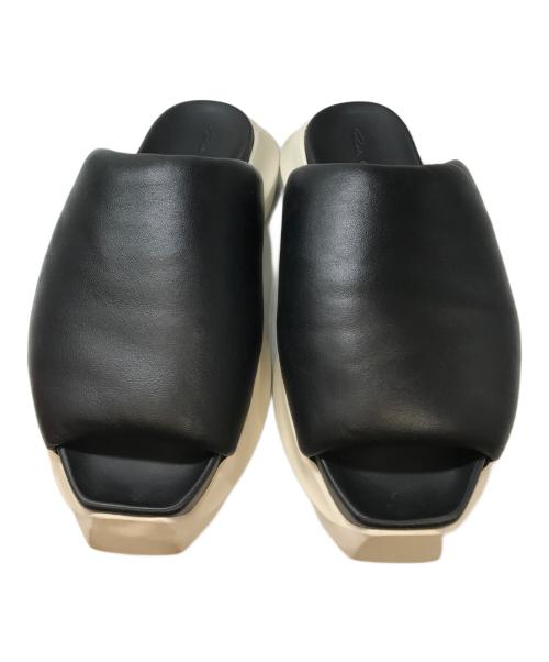 RICK OWENS（リックオウエンス）RICK OWENS (リックオウエンス) GETH PUFFER SLIDE レザーサンダル ブラック サイズ:41の古着・服飾アイテム