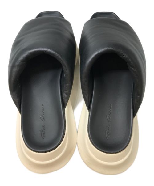RICK OWENS（リックオウエンス）RICK OWENS (リックオウエンス) GETH PUFFER SLIDE レザーサンダル ブラック サイズ:41の古着・服飾アイテム