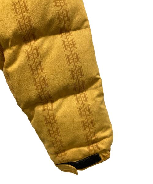 HELLRAZOR（ヘルレイザー）HELLRAZOR (ヘルレイザー) H CHAIN SUEDE HOODED DOWN JACKET イエロー サイズ:Ｍ 未使用品の古着・服飾アイテム