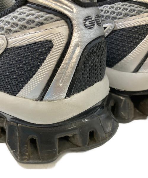 asics（アシックス）asics (アシックス) GEL-QUANTUM KINETIC シルバー サイズ:24.5㎝の古着・服飾アイテム