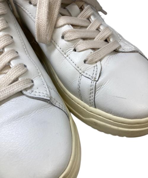 AUTRY（オートリ―）AUTRY (オートリ―) レザースニーカー ホワイト サイズ:38の古着・服飾アイテム