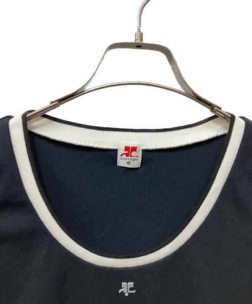 courreges（クレージュ）courreges (クレージュ) フロントロゴノースリーブカットソー ブラック サイズ:38の古着・服飾アイテム