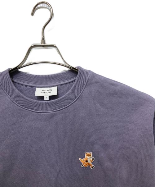 maison kitsune（メゾンキツネ）maison kitsune (メゾンキツネ) SPEEDY FOX PATCH COMFORT SWEATSHIRT パープル サイズ:Mの古着・服飾アイテム