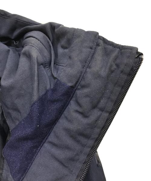 DESCENTE ALLTERRAIN（デザイント オルテライン）DESCENTE ALLTERRAIN (デザイント オルテライン) Vertical ロングダウンジャケット ネイビー サイズ:Mの古着・服飾アイテム