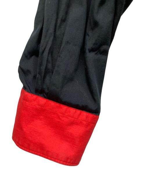 COMME des GARCONS SHIRT（コムデギャルソンシャツ）COMME des GARCONS SHIRT (コムデギャルソンシャツ) グラフィックシャツ ブラック×レッド サイズ:3の古着・服飾アイテム