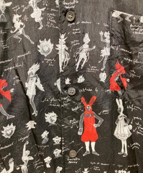 COMME des GARCONS SHIRT（コムデギャルソンシャツ）COMME des GARCONS SHIRT (コムデギャルソンシャツ) グラフィックシャツ ブラック×レッド サイズ:3の古着・服飾アイテム