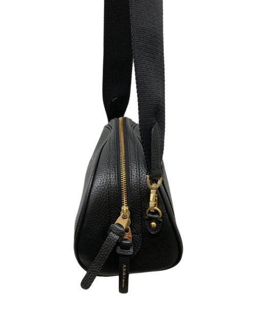 A.D.M.J.（エーディーエムジェイ）A.D.M.J. (エーディーエムジェイ) ハーフムーン レザーショルダーバッグ ブラックの古着・服飾アイテム