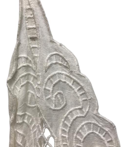 crinkle crinkle crinkle（クリンクル クリンクル クリンクル）crinkle crinkle crinkle (クリンクル クリンクル クリンクル) カットワークキャミワンピース ホワイト サイズ:Freeの古着・服飾アイテム