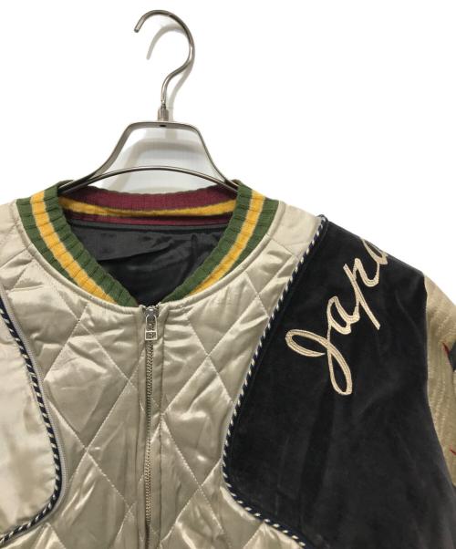 KAPITAL（キャピタル）KAPITAL (キャピタル) SHAM BOMBER レーヨンサテンキルティングスカジャン グレー×ブラック サイズ:4(XL)の古着・服飾アイテム