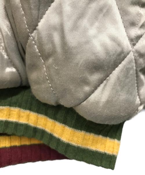 KAPITAL（キャピタル）KAPITAL (キャピタル) SHAM BOMBER レーヨンサテンキルティングスカジャン グレー×ブラック サイズ:4(XL)の古着・服飾アイテム