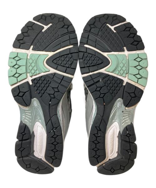 NEW BALANCE（ニューバランス）NEW BALANCE (ニューバランス) ATMOS (アトモス) 2002R ローカットスニーカー グレー サイズ:US10の古着・服飾アイテム