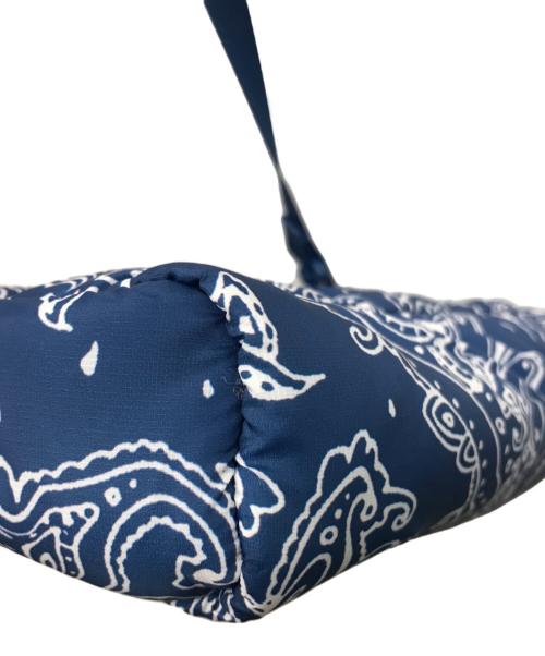SUPREME（シュプリーム）SUPREME (シュプリーム) Puffer Side Bag Blue Paisley ブルーの古着・服飾アイテム