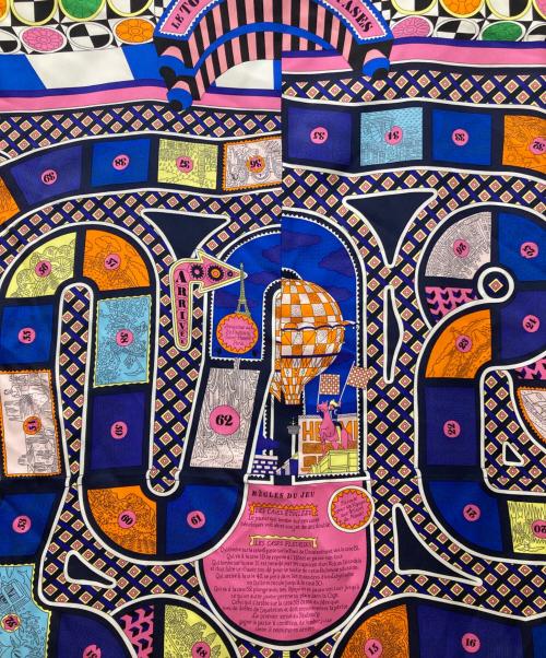 HERMES（エルメス）HERMES (エルメス) カレ90 シルクスカーフ 63マスの世界旅行 ネイビーの古着・服飾アイテム