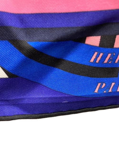 HERMES（エルメス）HERMES (エルメス) カレ90 シルクスカーフ 63マスの世界旅行 ネイビーの古着・服飾アイテム