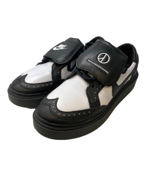 NIKE（ナイキ）NIKE (ナイキ) PEACEMINUSONE (ピースマイナスワン) Kwondo 1 ブラック×ホワイト サイズ:4 未使用品の古着・服飾アイテム