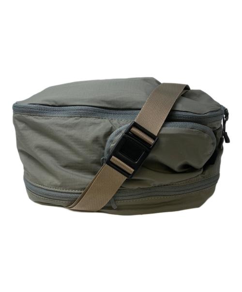 DAIWA PIER39（ダイワ ピア39）DAIWA PIER39 (ダイワ ピア39) TECH TRAVEL EXPAND FANNY BAG カーキの古着・服飾アイテム