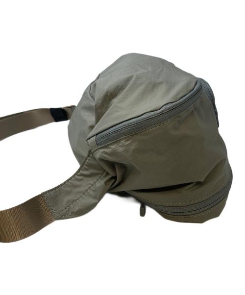 DAIWA PIER39（ダイワ ピア39）DAIWA PIER39 (ダイワ ピア39) TECH TRAVEL EXPAND FANNY BAG カーキの古着・服飾アイテム