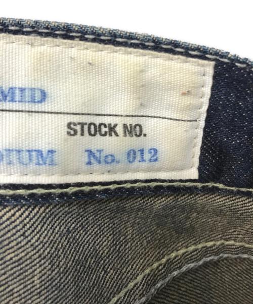 NEIGHBORHOOD（ネイバーフッド）NEIGHBORHOOD (ネイバーフッド) Mastermind JAPAN (マスターマインド ジャパン) コンチョボタンビーズサベージデニムパンツ インディゴ サイズ:Mの古着・服飾アイテム