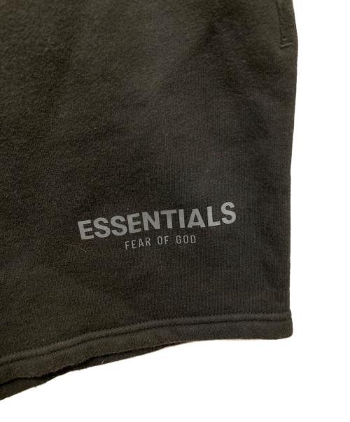 FOG ESSENTIALS（フィアオブゴッド エッセンシャル）FOG ESSENTIALS (フィアオブゴッド エッセンシャル) スウェットハーフパンツ ブラック サイズ:Mの古着・服飾アイテム