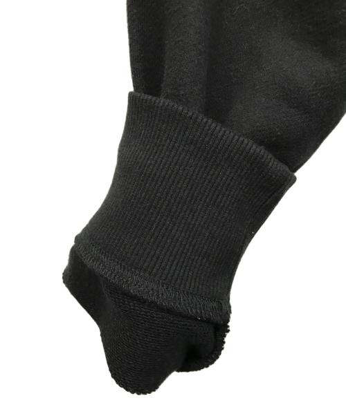 Onitsuka Tiger（オニツカタイガー）Onitsuka Tiger (オニツカタイガー) クルーネックスウェット ブラック サイズ:S 未使用品の古着・服飾アイテム