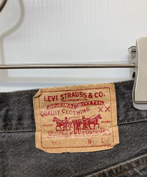 LEVI'S（リーバイス）LEVI'S (リーバイス) USA501 先染めブラックデニムパンツ ブラック サイズ:SIZE W32の古着・服飾アイテム