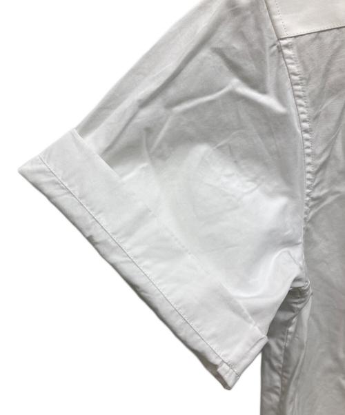BALENCIAGA（バレンシアガ）BALENCIAGA (バレンシアガ) ウエストギャザークロップド半袖シャツ ホワイト サイズ:37の古着・服飾アイテム