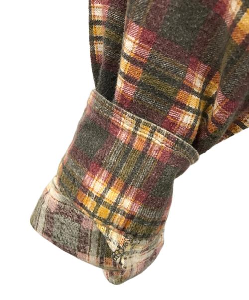 Rebuild by Needles（リビルドバイニードルス）Rebuild by Needles (リビルドバイニードルス) 7 Cuts Zipped Wide Shirt ベージュ×レッド サイズ:不明の古着・服飾アイテム