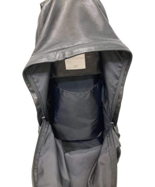 OUTDOOR（アウトドア）OUTDOOR (アウトドア) MR.GENTLEMAN (ミスタージェントルマン) レザーデイパック ブラックの古着・服飾アイテム