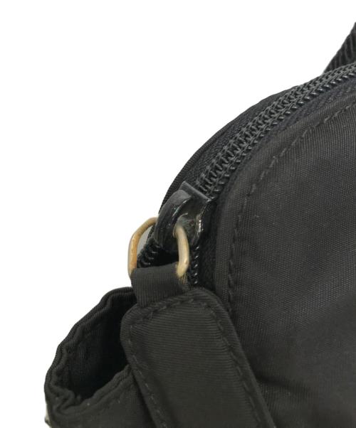 PRADA（プラダ）PRADA (プラダ) ロゴ刺繍ナイロンハンドバッグ ブラックの古着・服飾アイテム