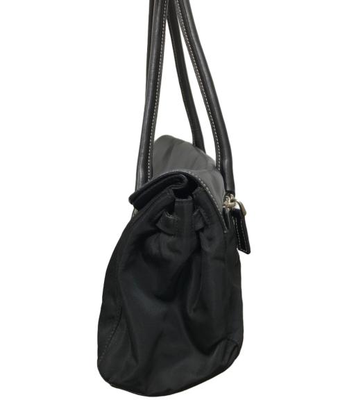 PRADA（プラダ）PRADA (プラダ) レザーフラップナイロンハンドバッグ ブラックの古着・服飾アイテム