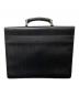 PRADA (プラダ) レザーブリーフバッグ ブラック：16000円