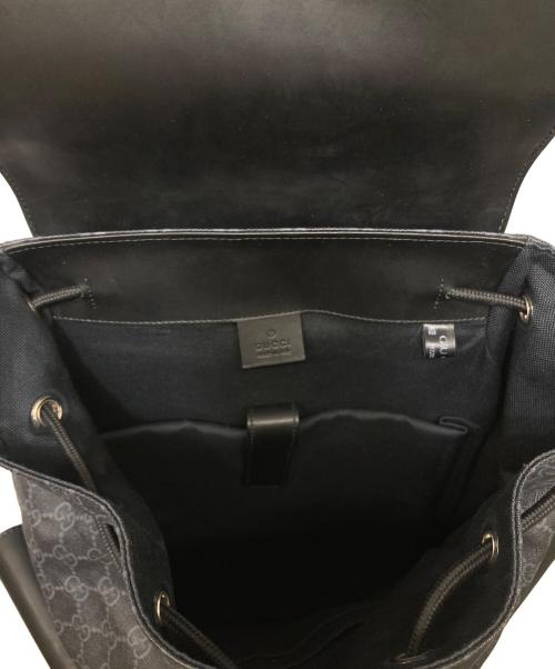 GUCCI（グッチ）GUCCI (グッチ) GGスプリーム PVC バックパック ネイビー×ブラックの古着・服飾アイテム