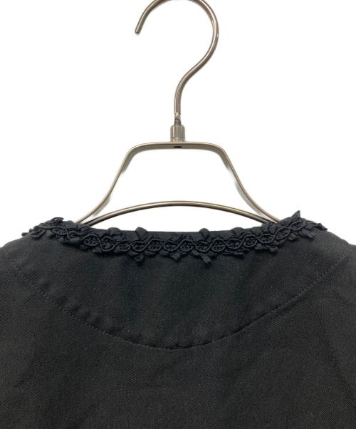 BLACK COMME des GARCONS（ブラックコムデギャルソン）BLACK COMME des GARCONS (ブラックコムデギャルソン) ポリ縮絨パイピングノーカラージャケット ブラック サイズ:Sの古着・服飾アイテム
