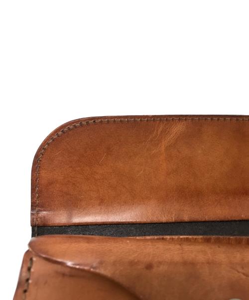 ALZUNI（アルズニ）ALZUNI (アルズニ) カービングレザーウォレット ブラウンの古着・服飾アイテム