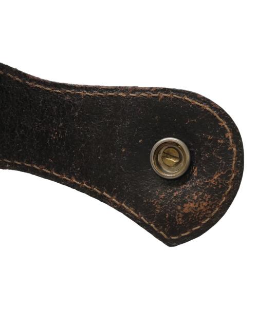 ALZUNI（アルズニ）ALZUNI (アルズニ) カービングレザーウォレット ブラウンの古着・服飾アイテム