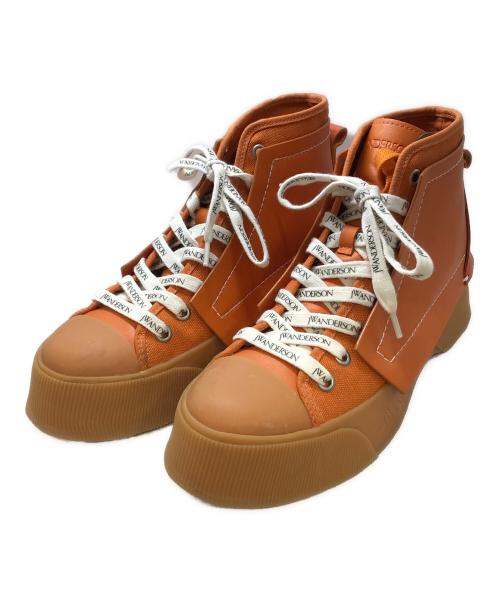 J.W.ANDERSON（ジェイダブリューアンダーソン）J.W.ANDERSON (ジェイダブリューアンダーソン) LOGO HIGH TOP SNEAKER オレンジ サイズ:40の古着・服飾アイテム