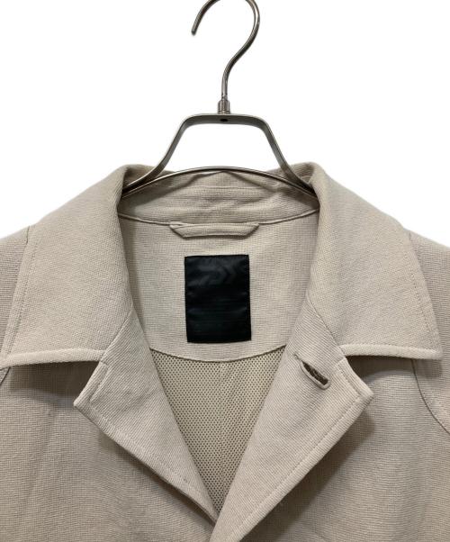 DAIWA PIER39（ダイワ ピア39）DAIWA PIER39 (ダイワ ピア39) TECH BELTED GUNSHOOTING JACKET ベージュ サイズ:Mの古着・服飾アイテム