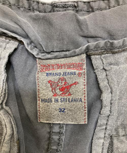 TRUE RELIGION（トゥルー レリジョン）TRUE RELIGION (トゥルー レリジョン) カーゴショーツ グレー サイズ:32の古着・服飾アイテム
