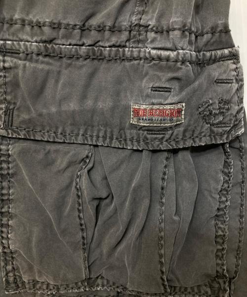 TRUE RELIGION（トゥルー レリジョン）TRUE RELIGION (トゥルー レリジョン) カーゴショーツ グレー サイズ:32の古着・服飾アイテム