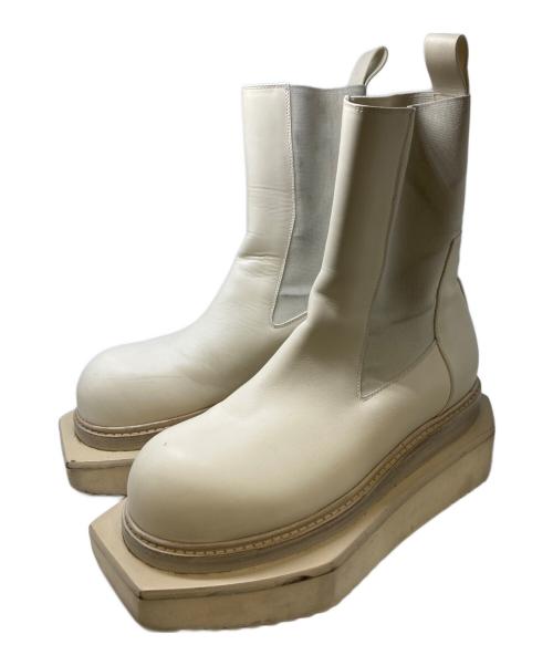 RICK OWENS（リックオウエンス）RICK OWENS (リックオウエンス) BEATLE TURBO CYCLOPS BOOTS アイボリー サイズ:40の古着・服飾アイテム