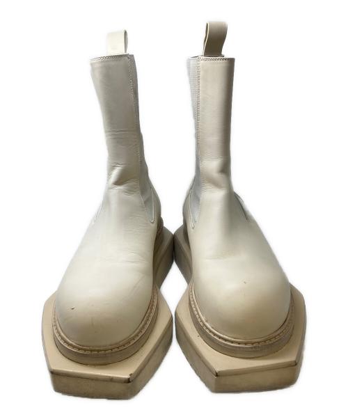 RICK OWENS（リックオウエンス）RICK OWENS (リックオウエンス) BEATLE TURBO CYCLOPS BOOTS アイボリー サイズ:40の古着・服飾アイテム