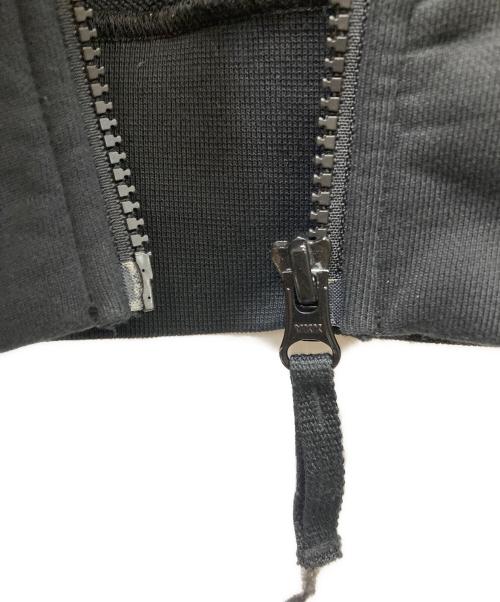 STONE ISLAND（ストーンアイランド）STONE ISLAND (ストーンアイランド) ワッペンジップパーカー ブラック サイズ:Sの古着・服飾アイテム