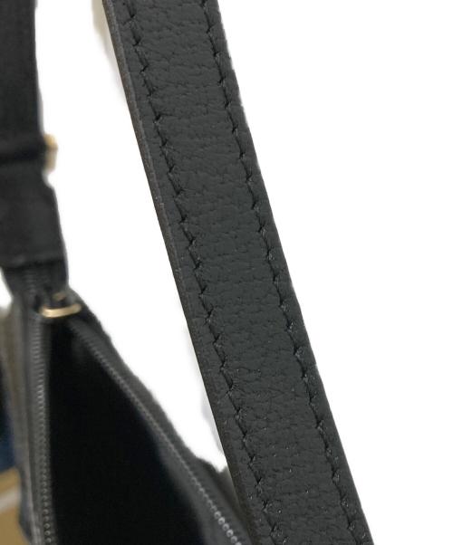GUCCI（グッチ）GUCCI (グッチ) GGキャンバス ハンドポーチ ブラックの古着・服飾アイテム