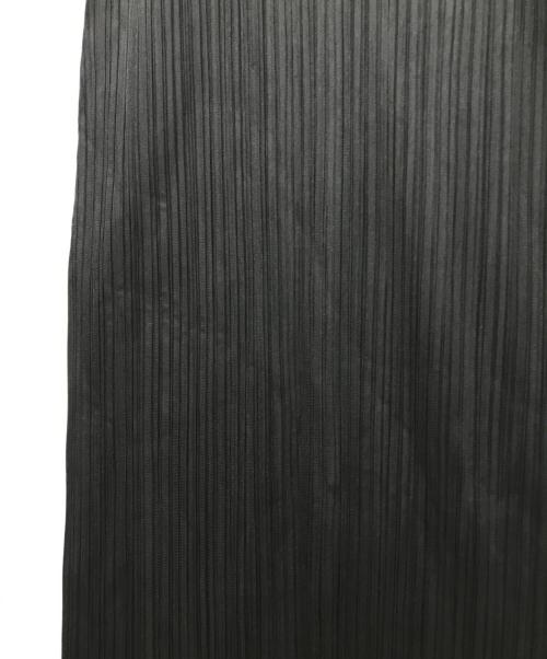 PLEATS PLEASE（プリーツプリーズ）PLEATS PLEASE (プリーツプリーズ) ハイネックプリーツロングワンピース ブラック サイズ:4の古着・服飾アイテム