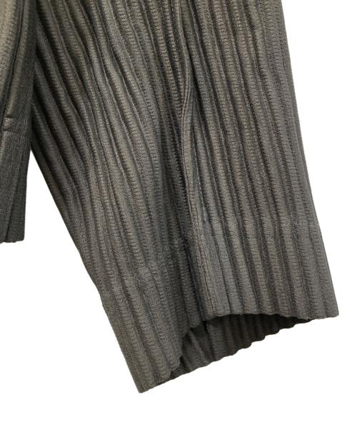 HOMME PLISSE ISSEY MIYAKE（オム プリッセ イッセイ ミヤケ）HOMME PLISSE ISSEY MIYAKE (オム プリッセ イッセイ ミヤケ) SOLID PLEATS プリーツノーカラージャケット ブラック サイズ:1の古着・服飾アイテム